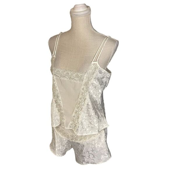 Sarah Spencer Vintage Cami & Short Set - Picture 7 of 16